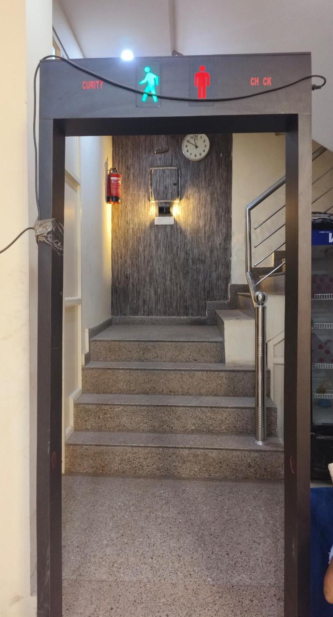Global Stay Near Delhi Airport นิวเดลี ภายนอก รูปภาพ